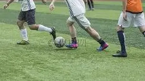 “于鑫淼犀利点评成都球迷斥球员：盲目崇拜外国，本土实力不容小觑！”